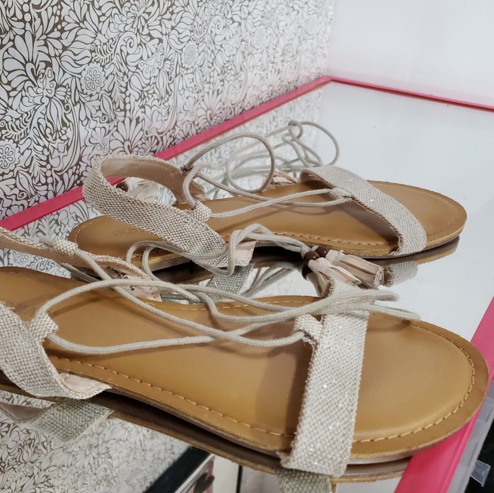 Woman sandals